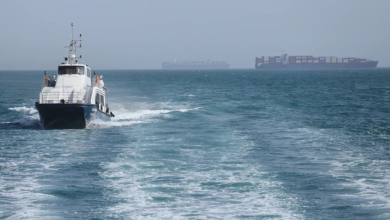 Photo of ​霍尔木兹海峡油轮遇袭后　航运量骤减美伊谈判陷僵局