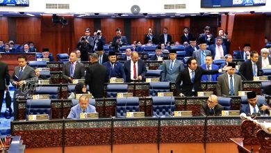 Photo of 【特别国会】安华缺席 议长坚持开会 反对党不满集体离席　