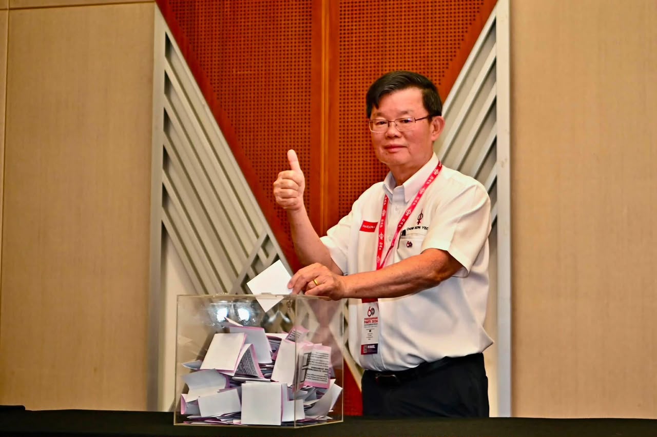 槟州首席部长曹观友。