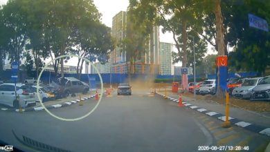 Photo of 医院停车场惊魂 皮卡突然倒车撞烂4车