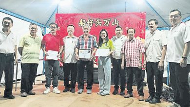 Photo of 【北海船仔头万山慈航渡盂兰胜会中元宴】黄顺发：我国消费市场疲弱 政府应暂缓调税涨租