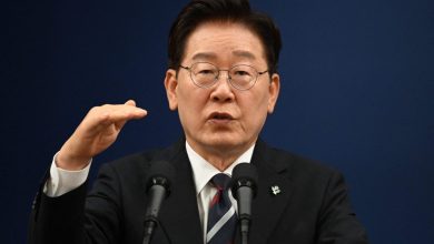 Photo of 政策惹争议民望跌 李在明支持率创新低