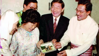 Photo of 朱镕基2度访马 安华访华提及2人友情