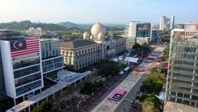 Photo of 10万人涌布城庆国庆 空军飞行表演掀高潮