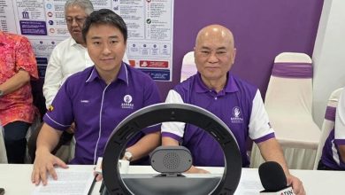 Photo of 退党一年重返政坛 刘天球加入全民党