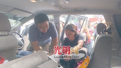 Photo of 开车途中疑昏厥 撞倒停路边2摩多 少妇送院不治