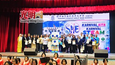 Photo of 【槟华女中开放日暨科学嘉年华】吁学生通过实践与表达 张君慧:理解科学意义