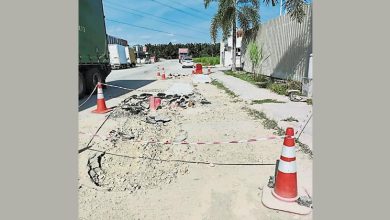 Photo of 1公里路至少20窟窿 工业区道路严重破损