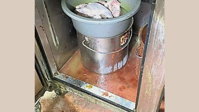 Photo of 有蟑螂粪便 食品未加盖 餐馆脏乱遭勒令整改