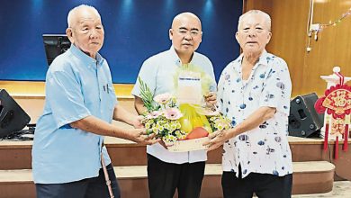 Photo of 【东甲苏洛芭盂兰胜会庆中元】3大水沟多年未清理 杨春荣:水灾农民损失严重