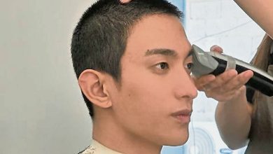 Photo of DK剃头入伍当兵 飆泪捨不得粉丝