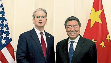 Photo of 美财长週末晤何立峰 倡增加开源AI模型与华竞争