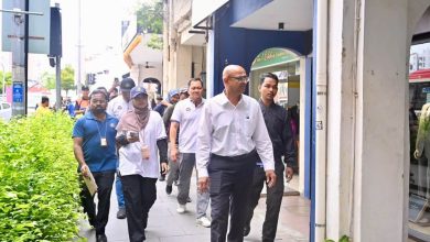 Photo of 查执照、看环境、复查封条 槟岛市长巡查6地点
