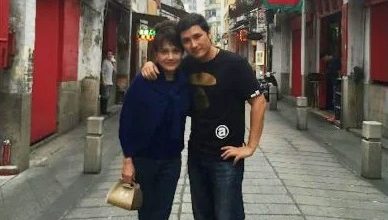Photo of 获热心人士相助 李泳豪寻获亡母施明骨灰位