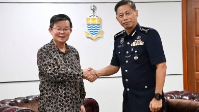 Photo of 听取槟总警长安全汇报 首长: 槟和平稳定受控