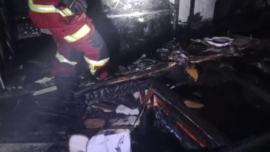 Photo of 锺灵独中课室突起火 烧毁桌椅天花板
