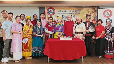 Photo of 仁保中华文化促进会3周年 办中秋晚宴民族服之夜