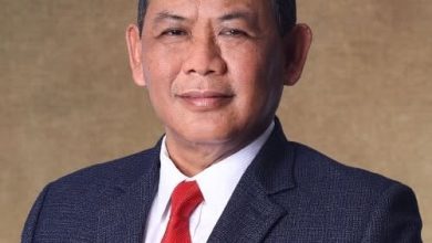 Photo of 森宫廷风波 | 前大臣以州歌呼吁人民 支持端姑慕力兹