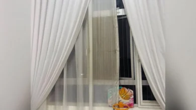Photo of 女子出门忘记关窗 回家惊见白窗帘变褐色