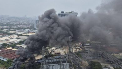 Photo of 视频〡疑非法木屋区失火 滚滚黑烟冲天