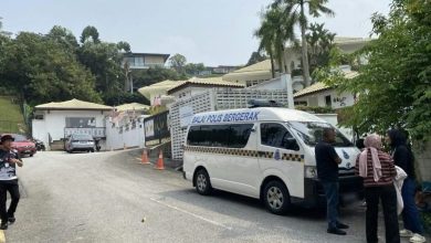 Photo of 纳吉居家服刑〡纳吉料明回私邸 流动警局维安