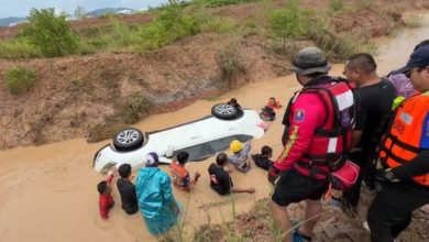Photo of 泰国洪水冲走2汽车  3人获救1中国男子失踪