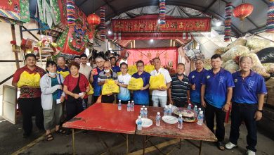 Photo of 姓周桥旁店屋失火 王宇航: 桥上安全
