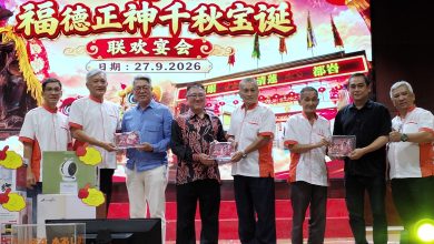 Photo of 公务员加薪更应提升效率 林冠英促立即处理恒中分校批文
