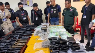 Photo of 柬警捕7中国男子 起840公斤毒品大量枪弹