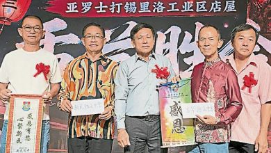 Photo of 【米都锡里丹洛工业区店屋庆中元】莫锦华:周边棕园缺管理 市厅开放业者申请接管