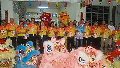Photo of 文明学校家协中秋晚会 逾千学生家长提灯游行