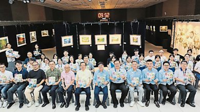 Photo of 锺灵独中“艺起来”联展 7美术老师展出82画作