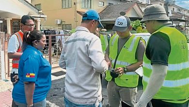 Photo of 无拉港金峰花园居民 等了26年道路终翻新