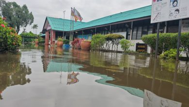Photo of 直落昂利民华小再淹水 积水33公分带油污异味