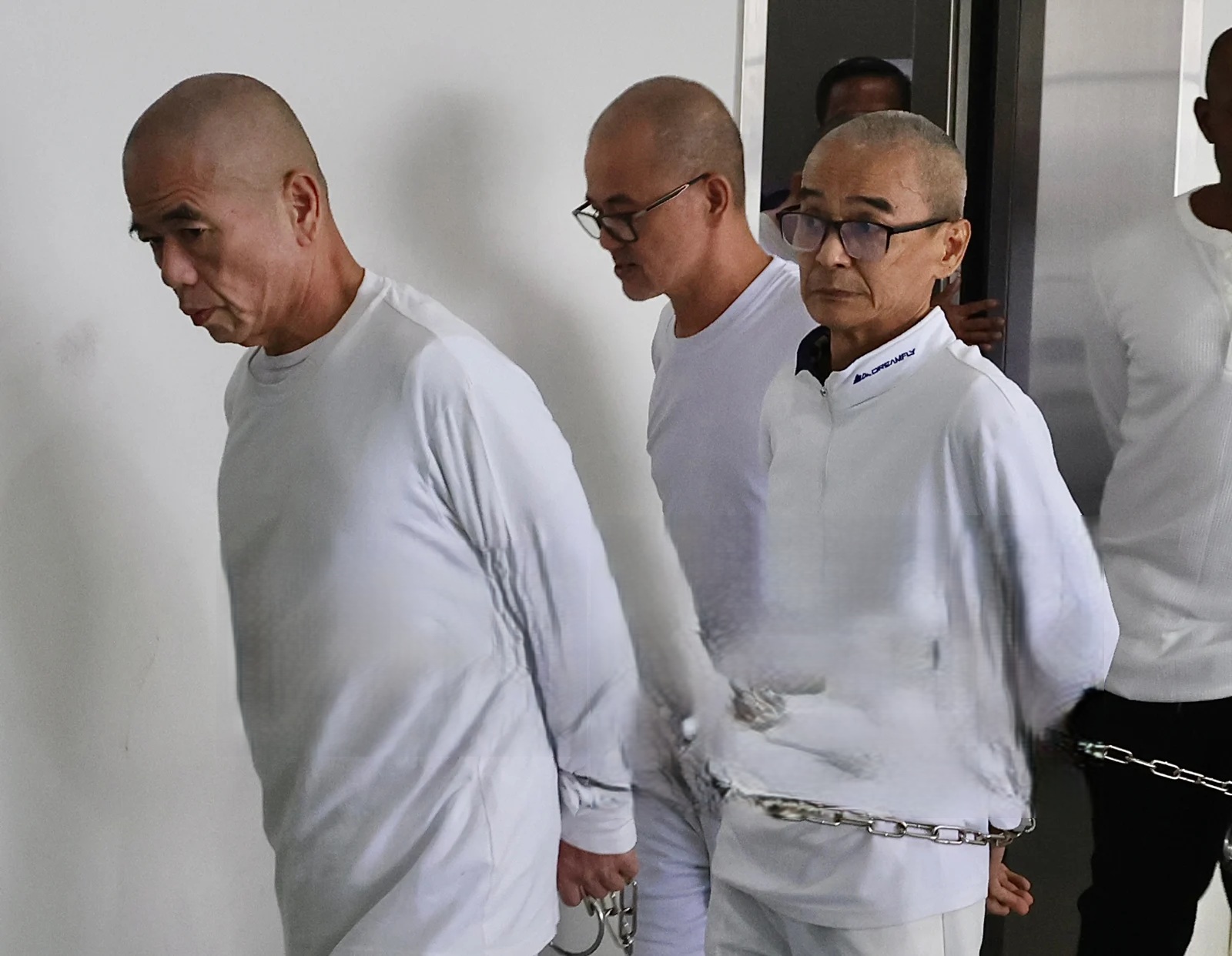 追债打死青年被控谋杀 4华男改控误杀各监13年及17年