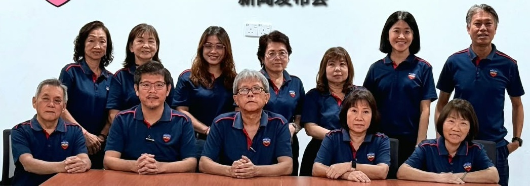 槟华校校友会保龄球赛 20队11月15日较技