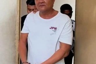 Photo of 保时捷未开讯号灯强行换道被鸣笛     疑因被惹怒竟急煞逼停轿车