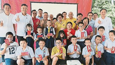 Photo of 齐灵坛斗母宫理事会 万元拨大年150学生