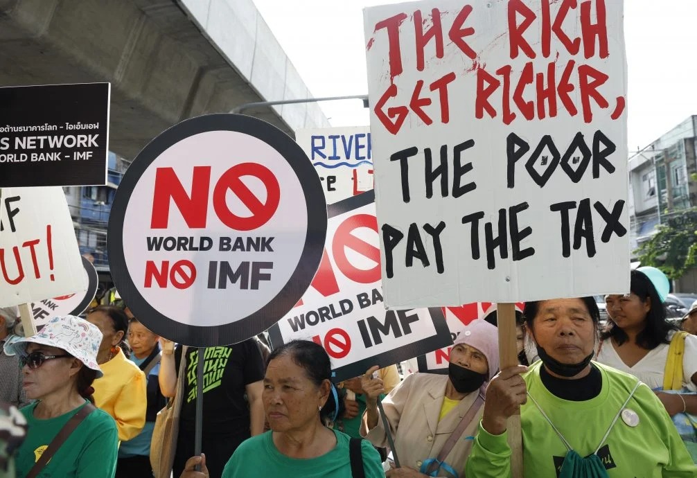 泰国民团反IMF世银年会 抗议外资破坏环境 加重人民债务负担