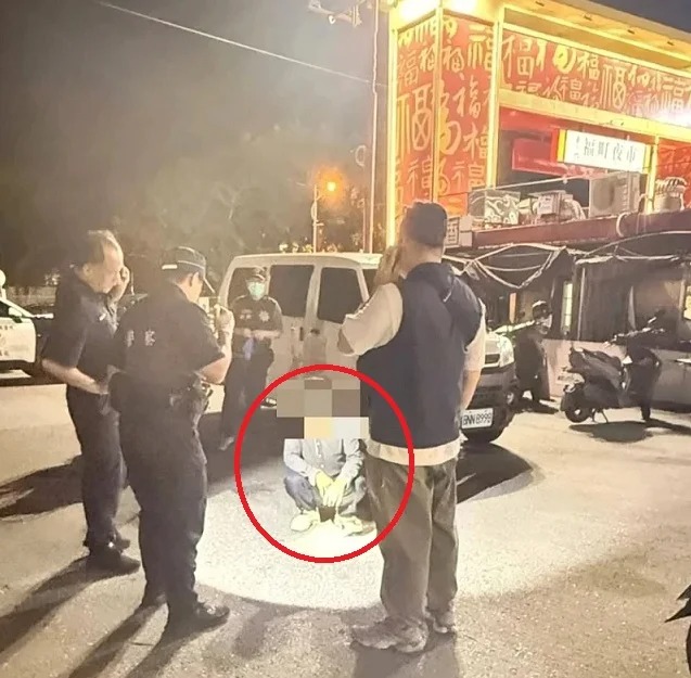 花莲东大门夜市爆持刀追砍 游客狂奔尖叫逃命