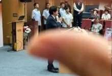 Photo of 借位拍赖清德“捏头照” 中国交换生遭台驱逐出境