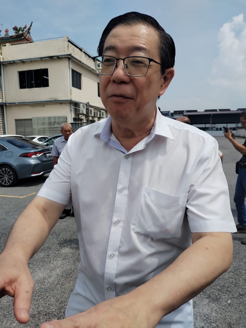 回应林冠英“延误批贷”指责 叶蓬玲: 资料不完整且有欠款记录