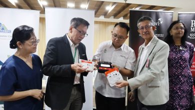 Photo of 槟获捐10台本土研发AED 9台设威省 1台在槟岛