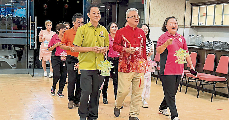吉华堂妇女组庆中秋 会员欢聚增进情谊