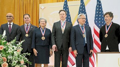 Photo of 特朗普颁国家科学奖章 美6科企巨头齐聚高峰会
