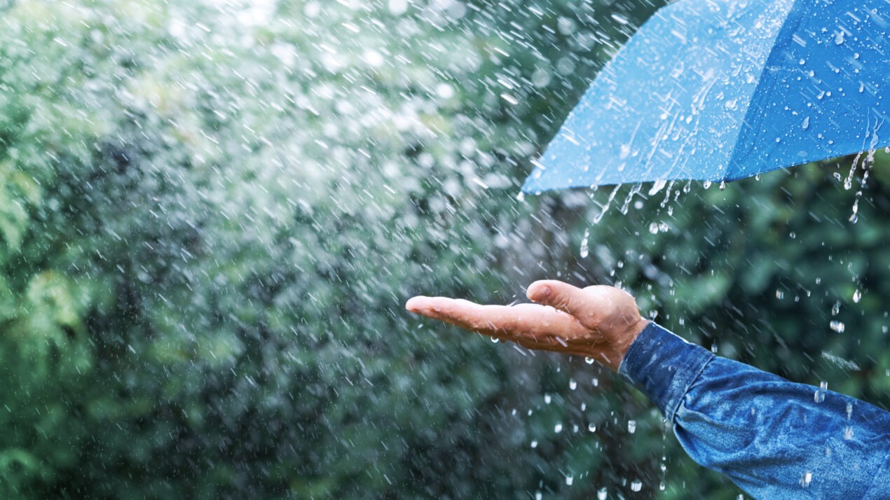 气象局发警戒级警报 槟吉玻霹多地料持续降雨至周一